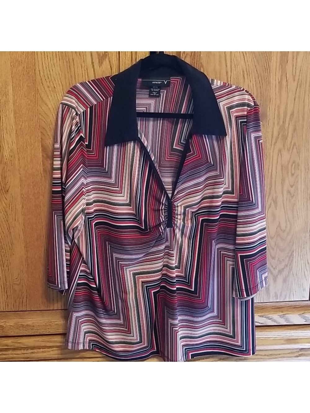 Venezia Women's Striped Blouse Size 22/24 Red and Black